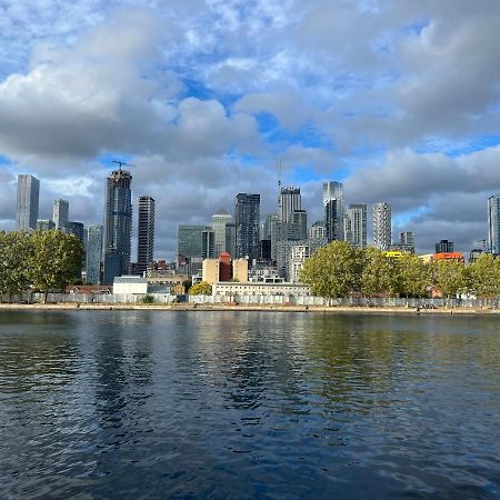 Canary Wharf Haven - Spacious & Homely Entire 1 Bedroom Flat London Exterior foto